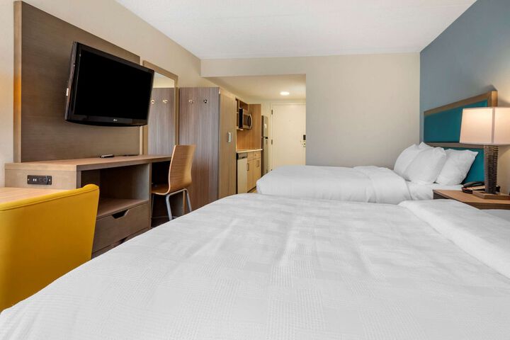 Efficiency Suite 2 Double Beds (7 of 7)