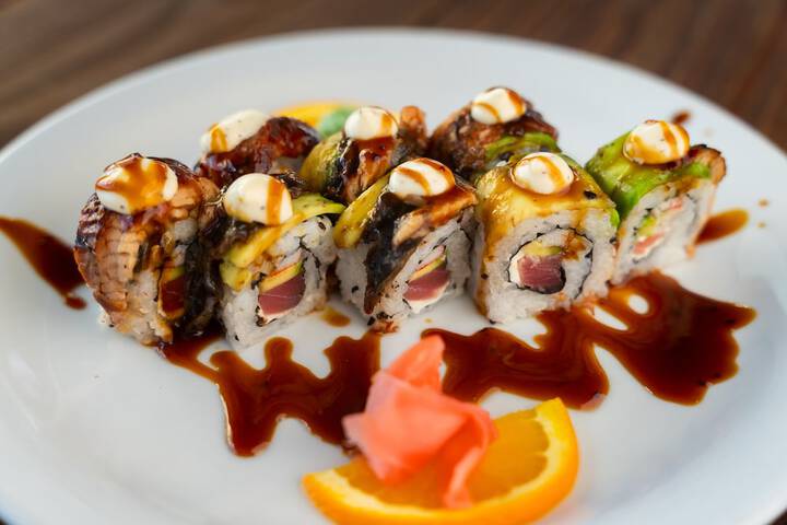 Dining 50 of 61