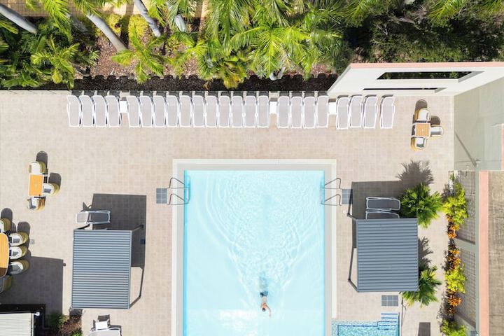 Pool 35 of 66