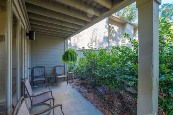 Terrace/Patio 30 of 32