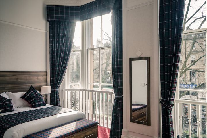 Room 44 of 67