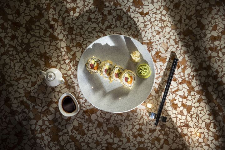 Dining 72 of 120