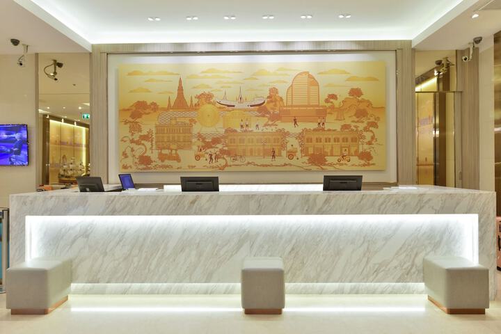 Lobby Entry