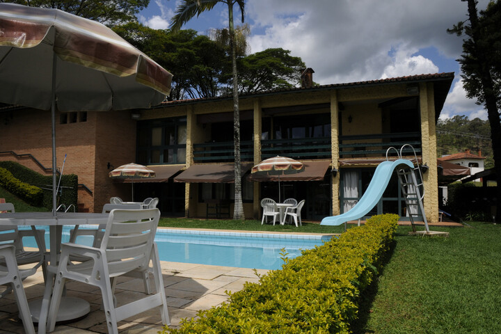Pool 16 of 29