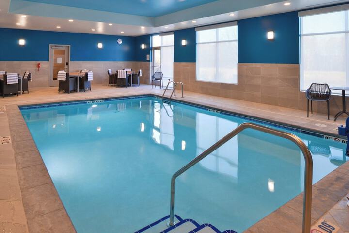 Pool 5 of 11