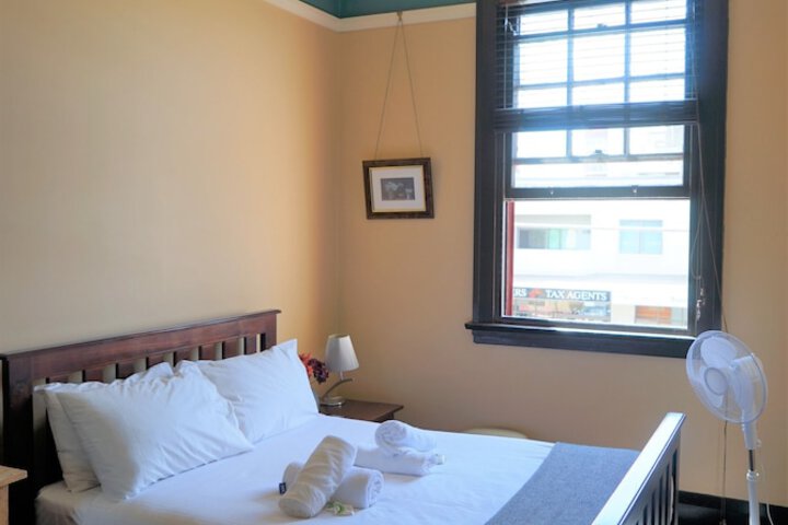 Room 3 of 39