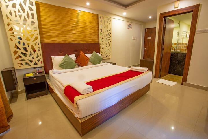 Room 10 of 51