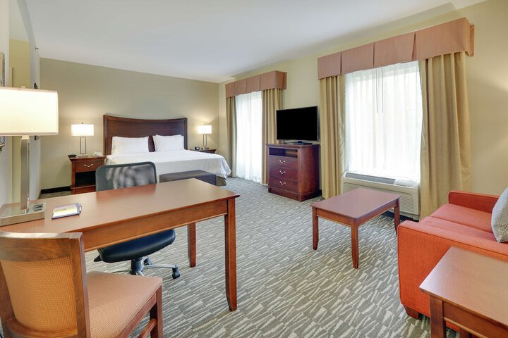 1 King Bed (14 of 16)
