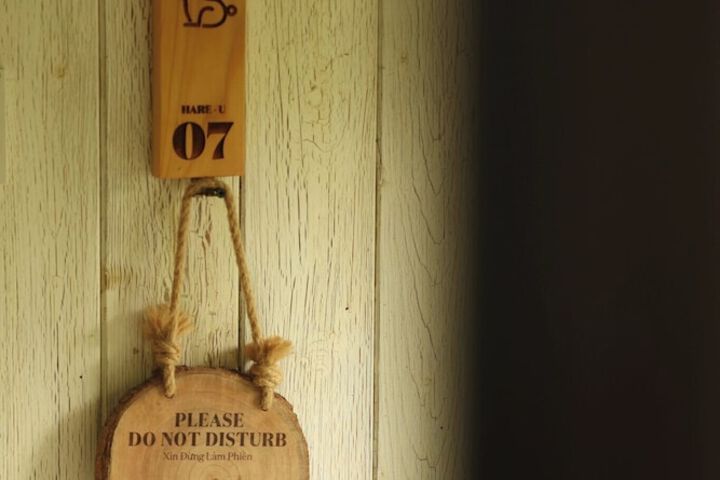 Room 90 of 172