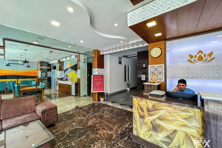 Hotel Interior 5 of 31