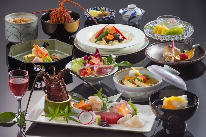 Dining Photos