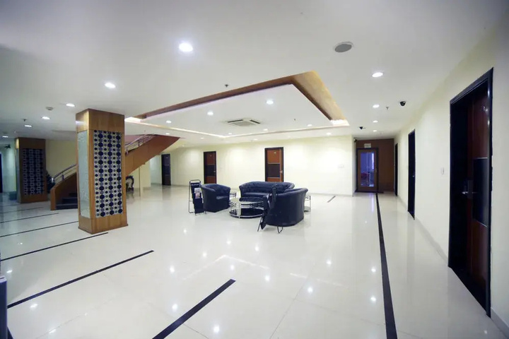 Room 18 of 24