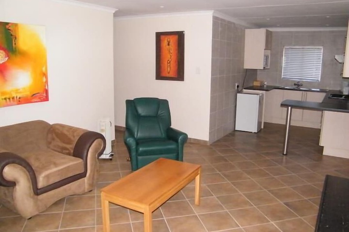 Room 19 of 46
