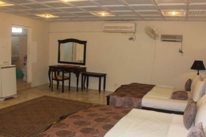 Room 20 of 31