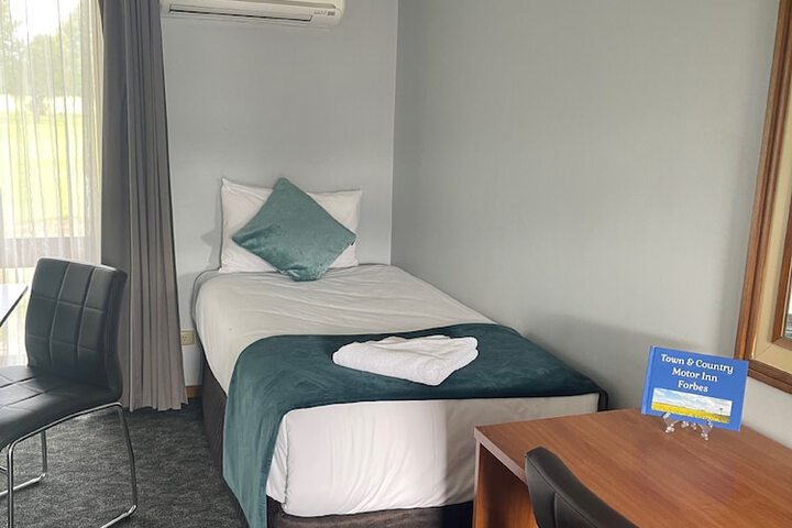 Room 13 of 59