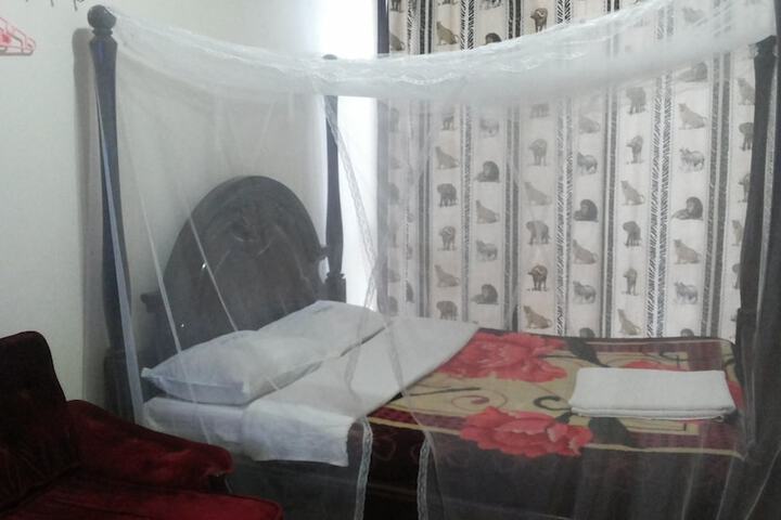 Room 10 of 55