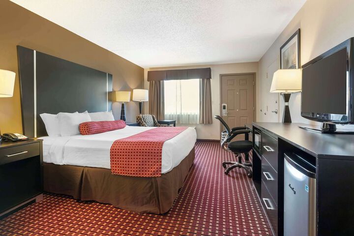 Room 5 of 26