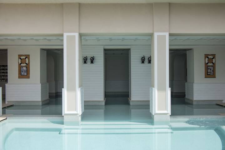 Pool 86 of 149