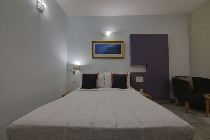 Room 11 of 59