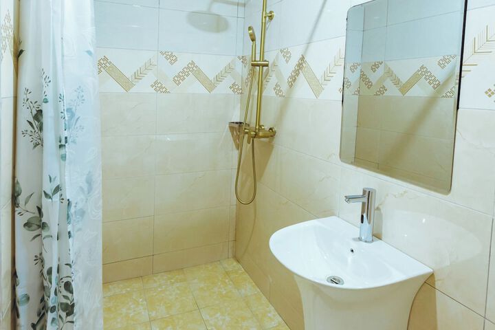 Room 16 of 31
