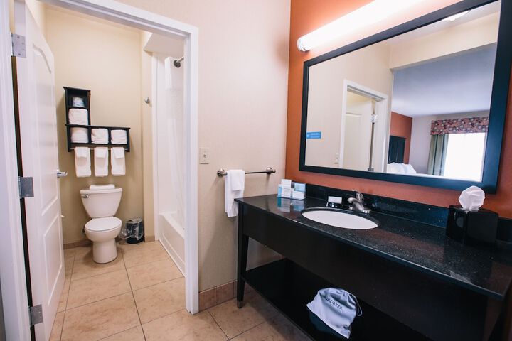 2 Queen Beds 1 Bedroom Suite (4 of 23)