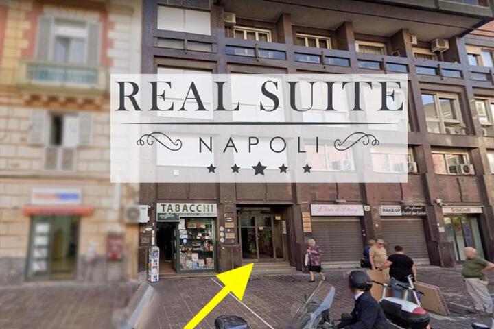 Apartments Hotel Real Suite Napoli Chiaia Mergellina
