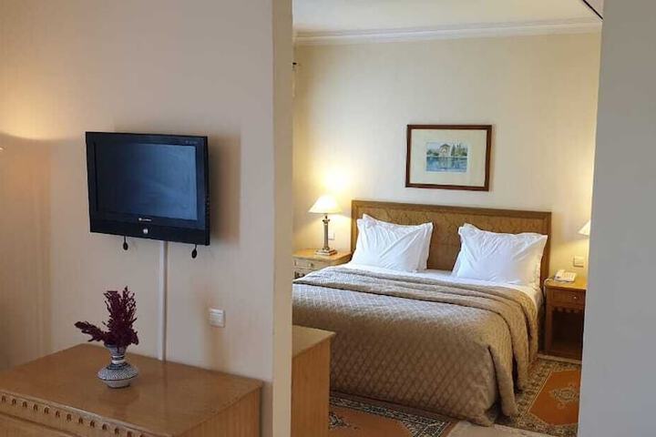 Room 14 of 46