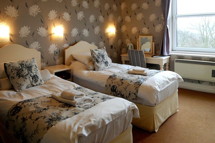 Room 3 of 15