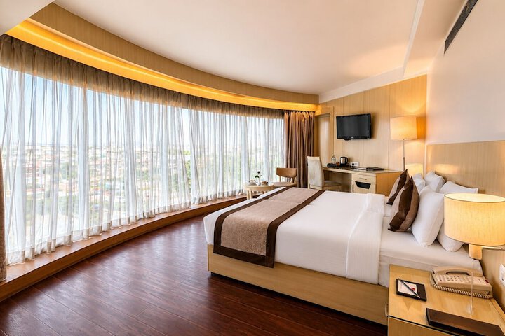 Room 27 of 54