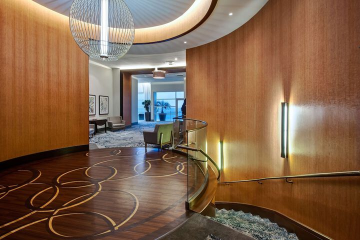 Meeting facility