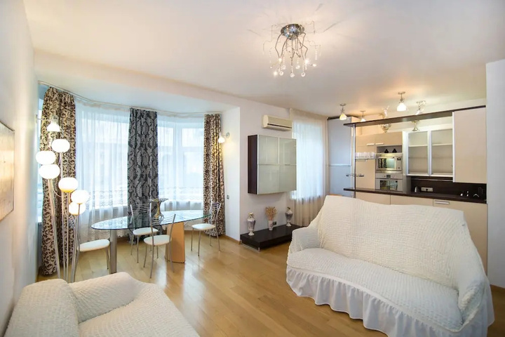 Room 3 of 14