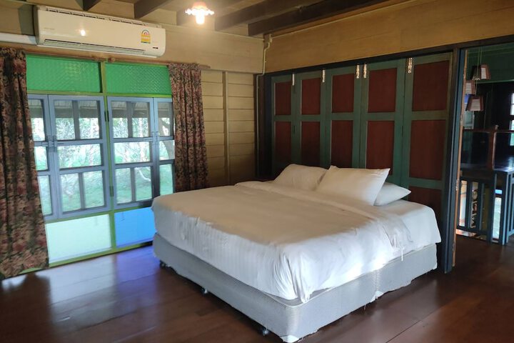 Room 13 of 75