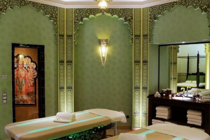Relaxing Spa