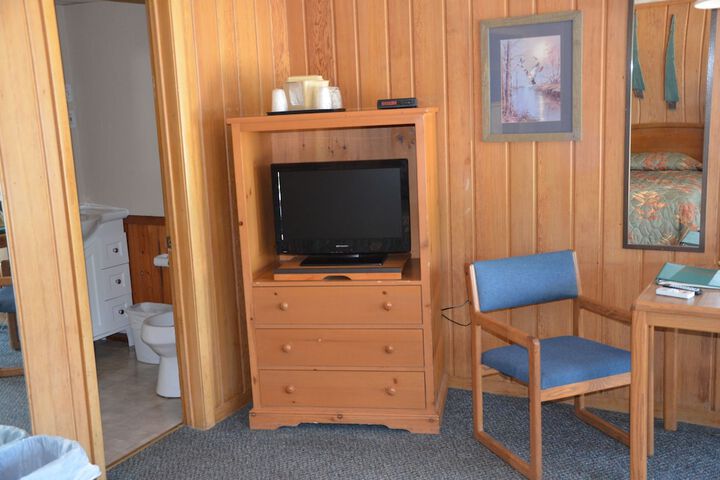 Room 4 of 11