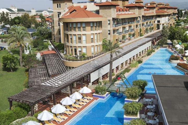 Hotel 124 of 130