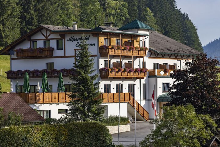 Hotel 68 of 71