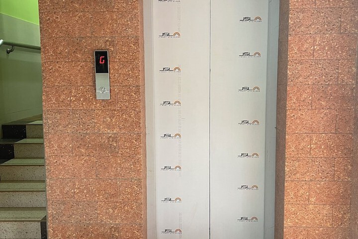 Hotel 76 of 81