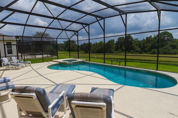 Sundeck 78 of 93