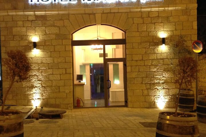 Hotel 53 of 64
