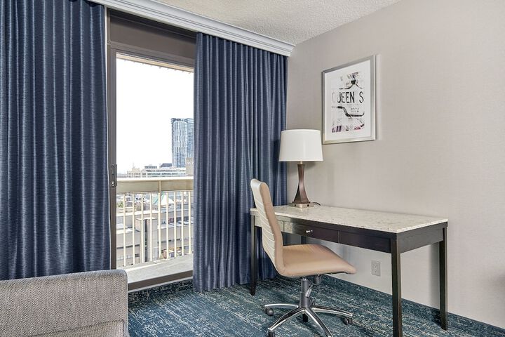 Room 9 of 68
