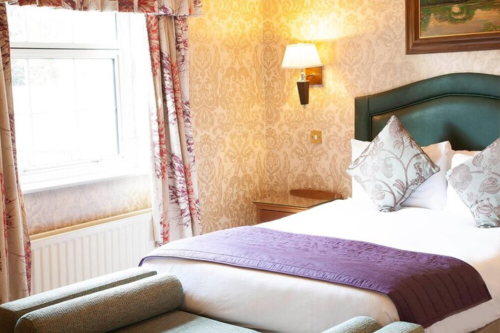 Room 47 of 149