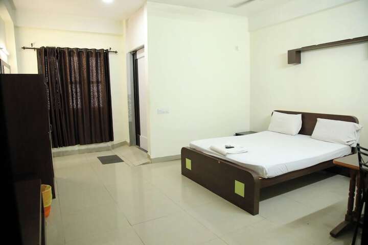 Room 18 of 35