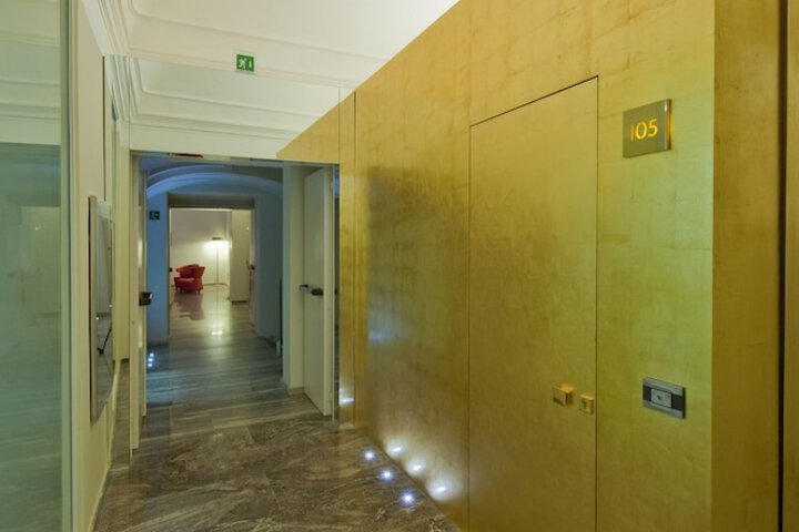 Ballroom/Hall 62 of 67