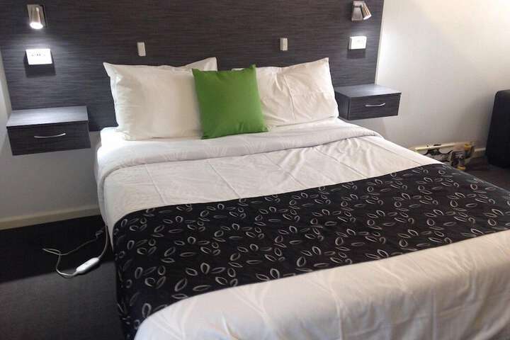 Room 15 of 42