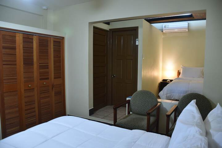 Room 3 of 157