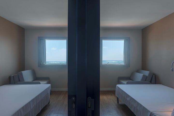 Room 36 of 110