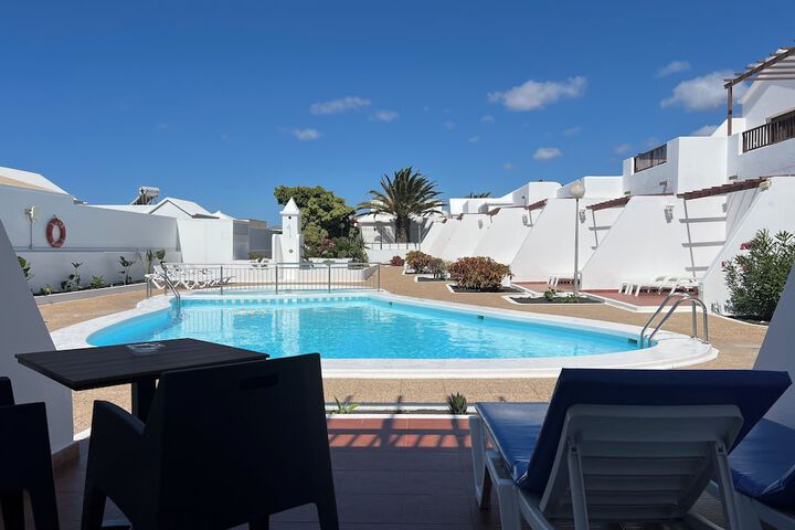 Hotel with Pool