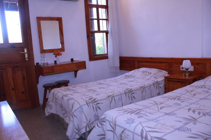 Room 5 of 38