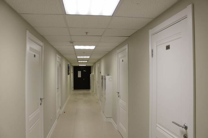Ballroom/Hall 85 of 88