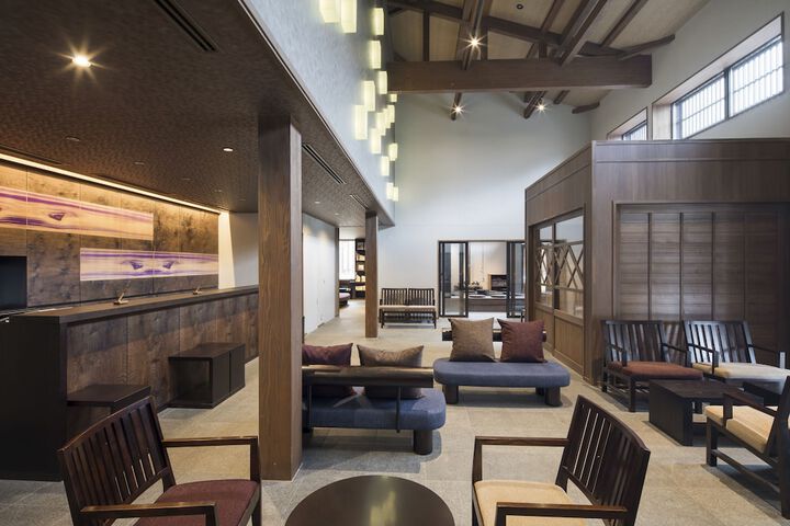 Hotel Lobby